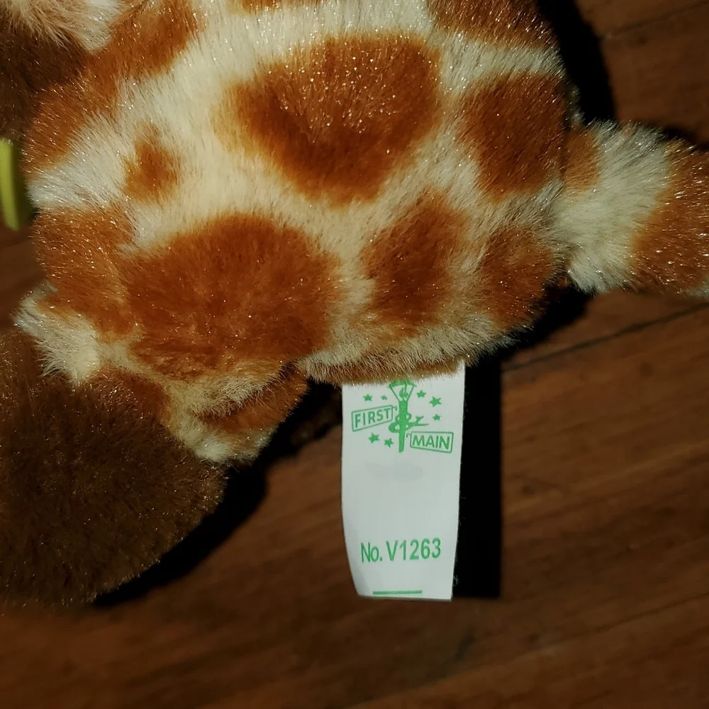 Be Mine Giraffe